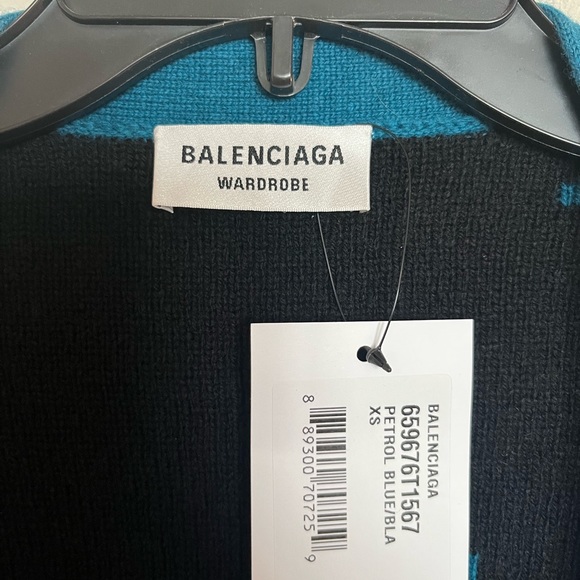 Balenciaga Oversized Cardigan Size XS - Picture 4 of 8